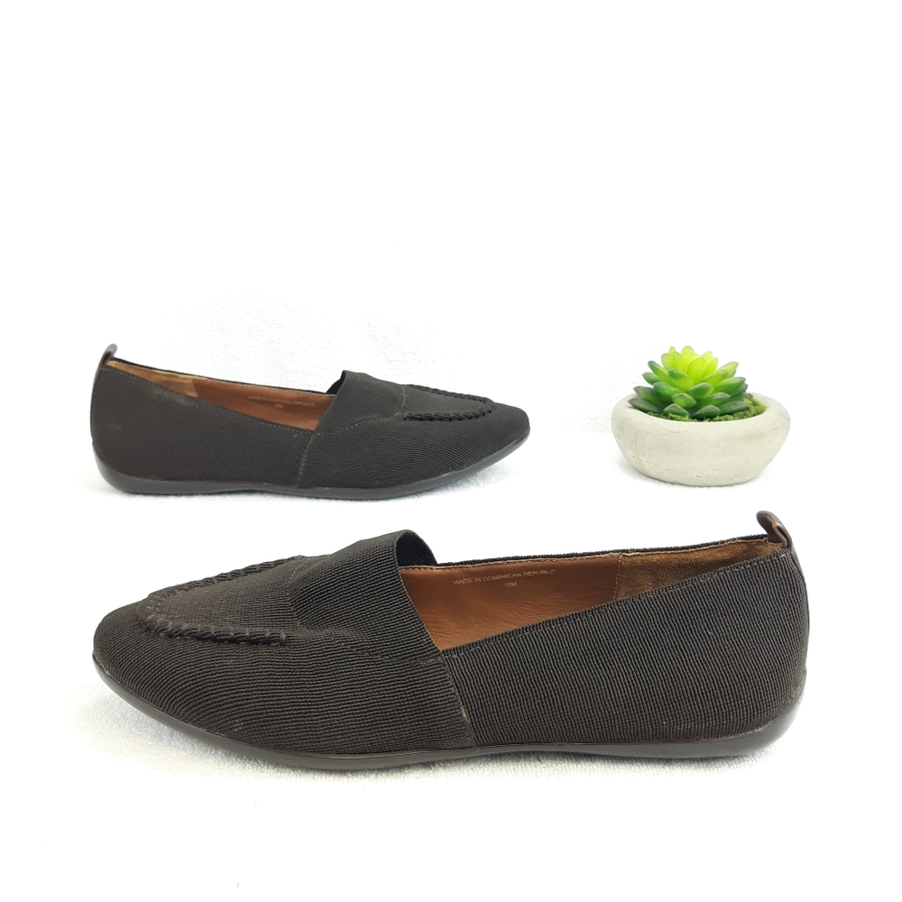 DONALD J PLINER KNIT LOAFER FLAT